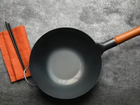 Flat or Round Bottom Wok: Which is Best for You?